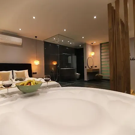 Villa Mermaid. Doganin Icinde Size Ait Huzur Dolu, Modern Bir Ev.